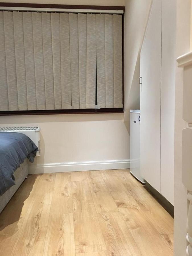 Studio Flat In The Heart Of Golders Green London Ngoại thất bức ảnh